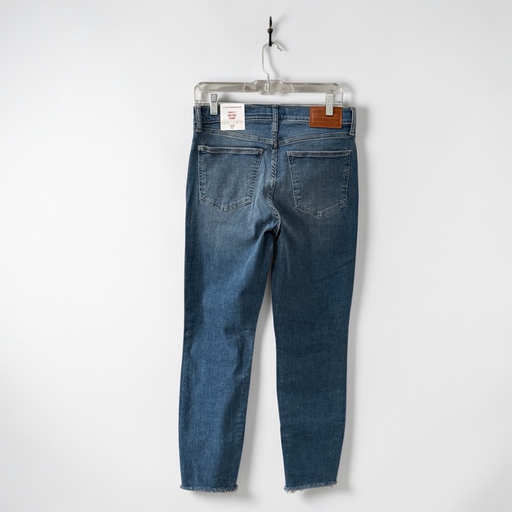 NWT Lucky Brand Bridgette High Rise Skinny Cropped Jeans with Stretch! 8! New! - Picture 3 of 9